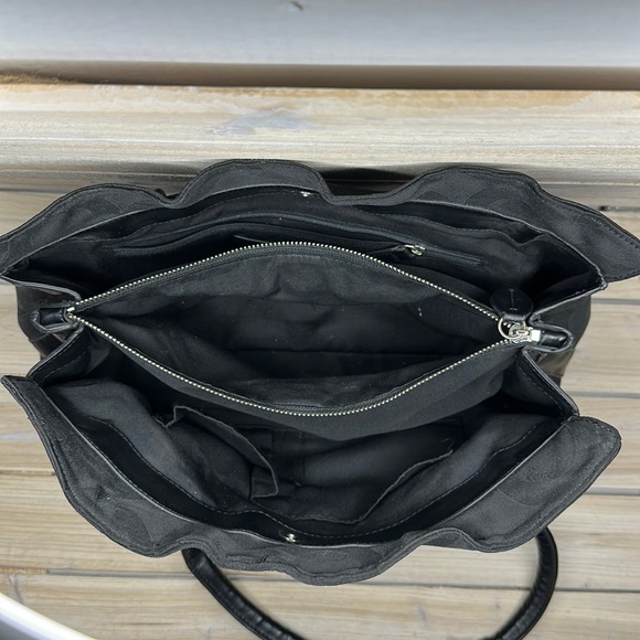 COACH modern C logo Shoulder Satchel Bag in Black - Picture 12 of 13